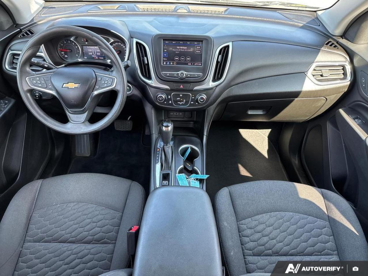 2020 Chevrolet Equinox LT BACKUP CAM   BLUETOOTH   HTD SEATS   KEYLESS EN Photo