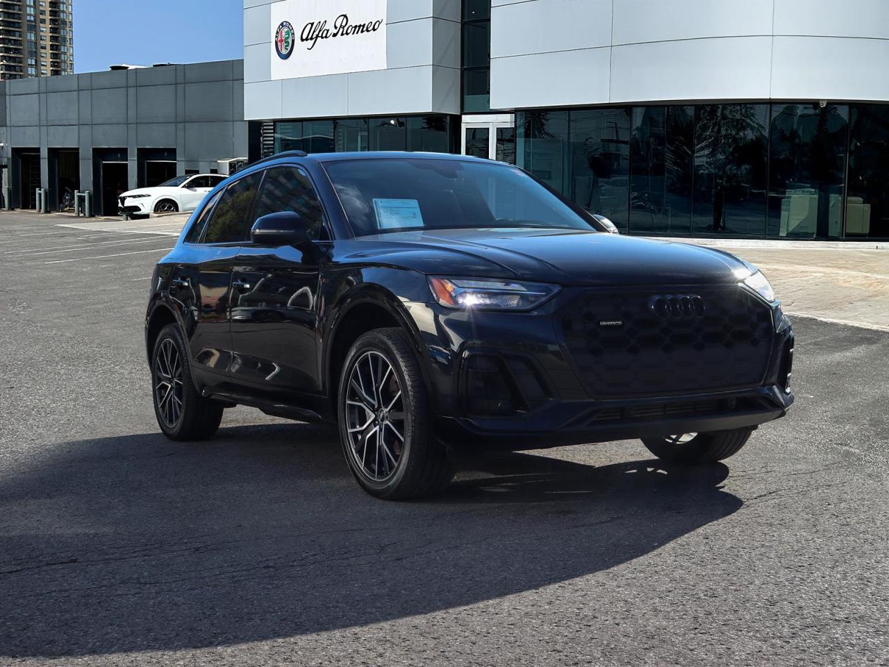 2023 Audi Q5 45 2.0T Progressiv quattro 7sp S Tronic Photo2