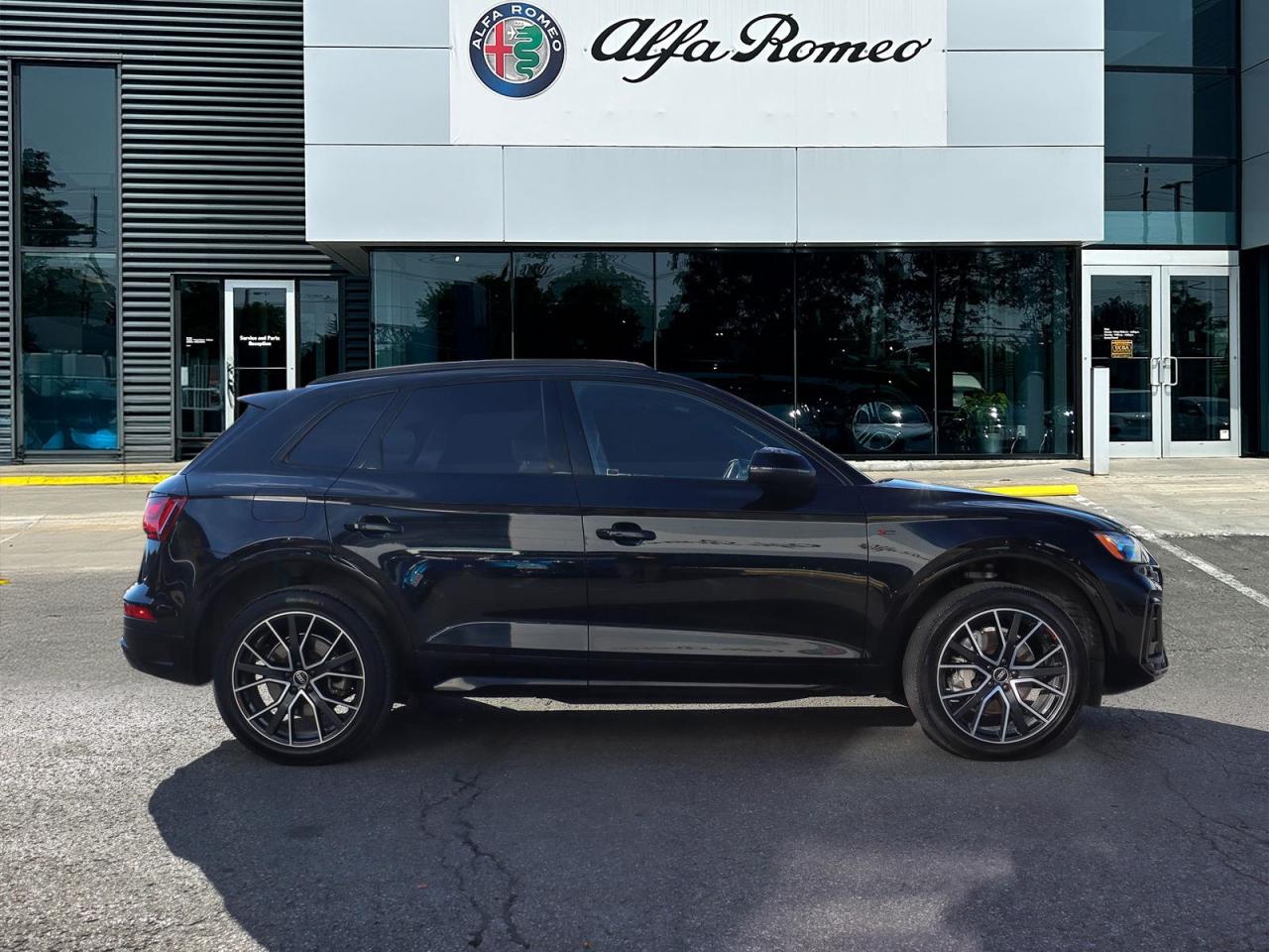 2023 Audi Q5 45 2.0T Progressiv quattro 7sp S Tronic Photo3