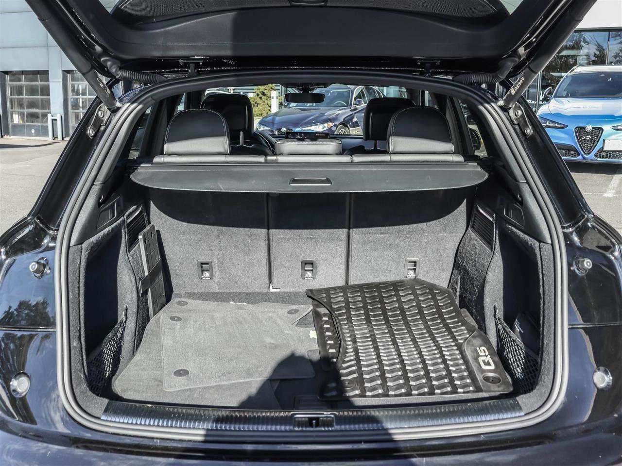 2023 Audi Q5 45 2.0T Progressiv quattro 7sp S Tronic Photo