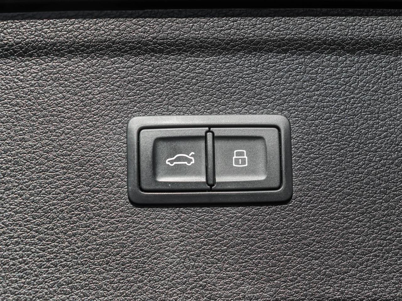 2023 Audi Q5 45 2.0T Progressiv quattro 7sp S Tronic Photo