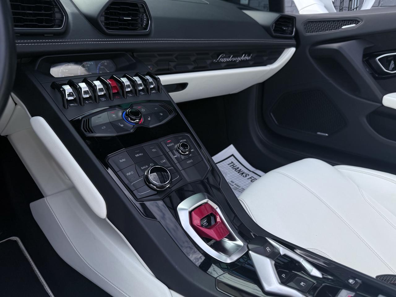 2018 Lamborghini Huracan Spyder LP610-4 HURACAN SPYDER Photo