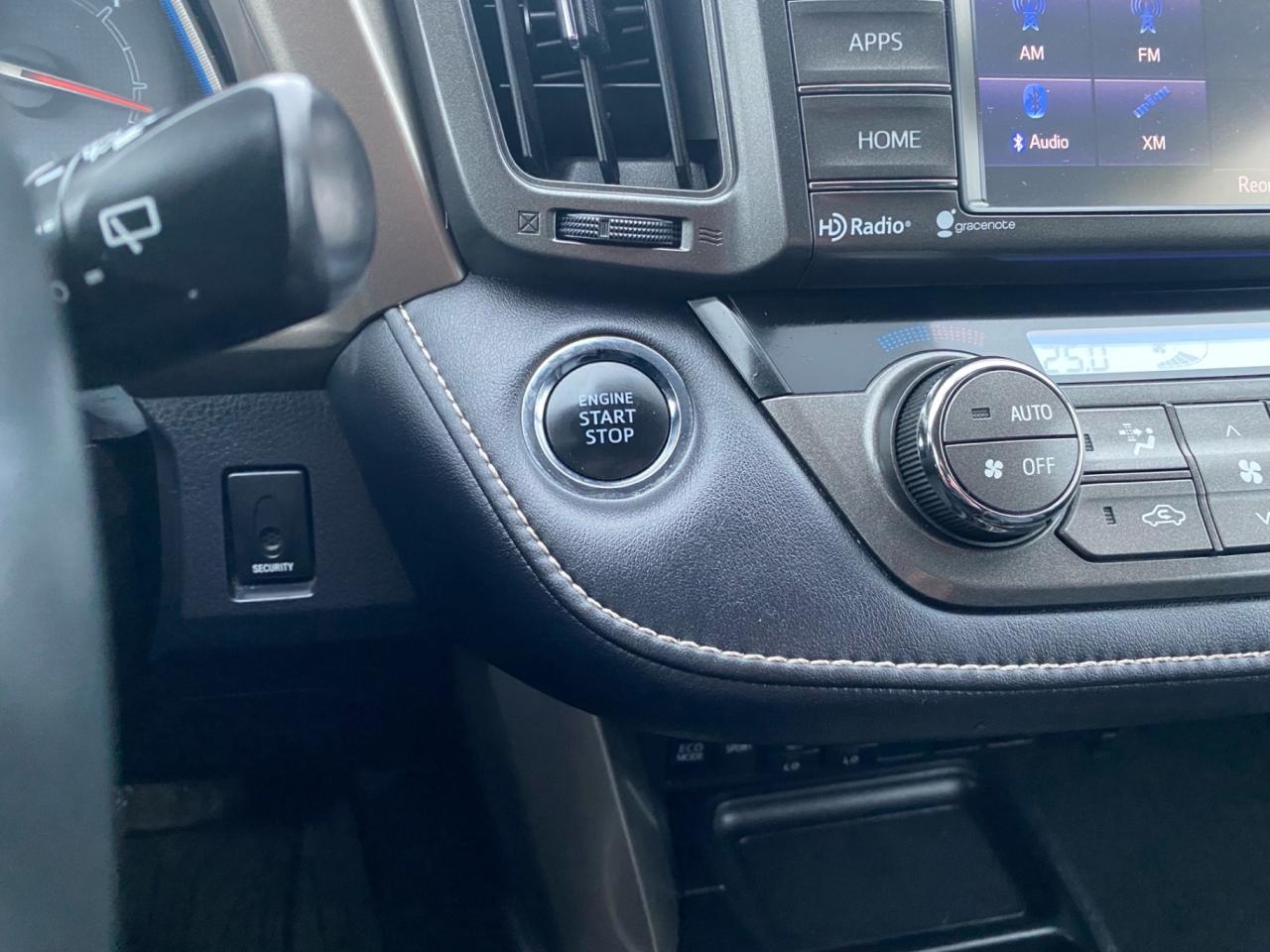 2015 Toyota RAV4 AWD 4dr Limited Photo