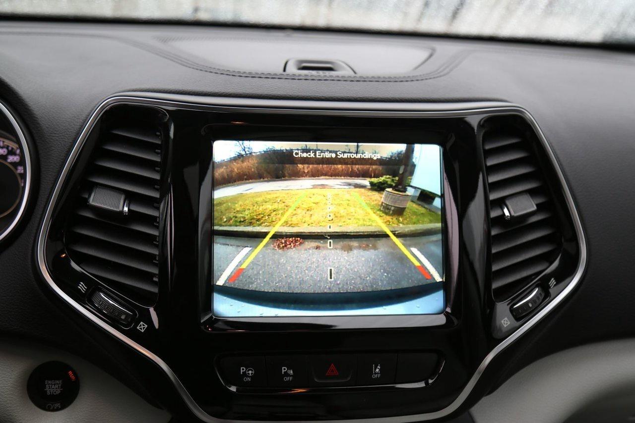 2019 Jeep Cherokee Limited Photo