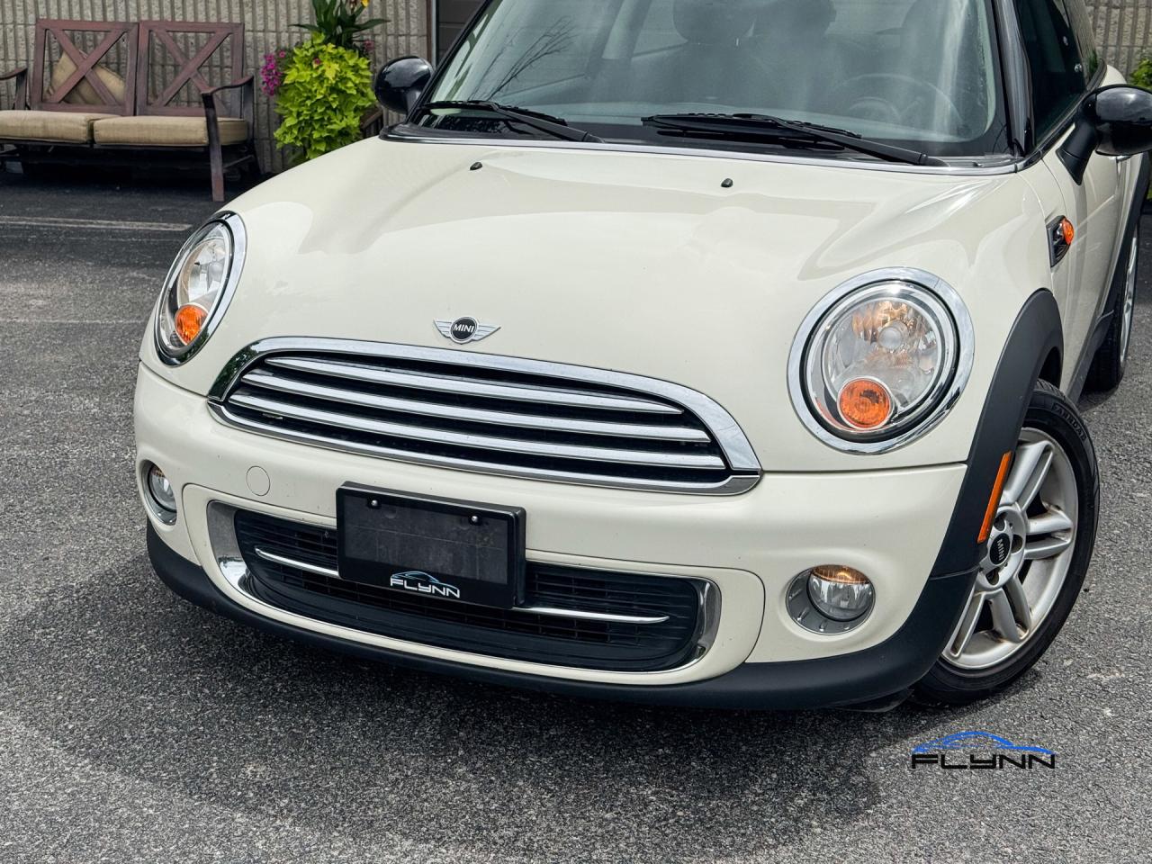 2011 MINI Cooper Base One Owner, Service History Photo