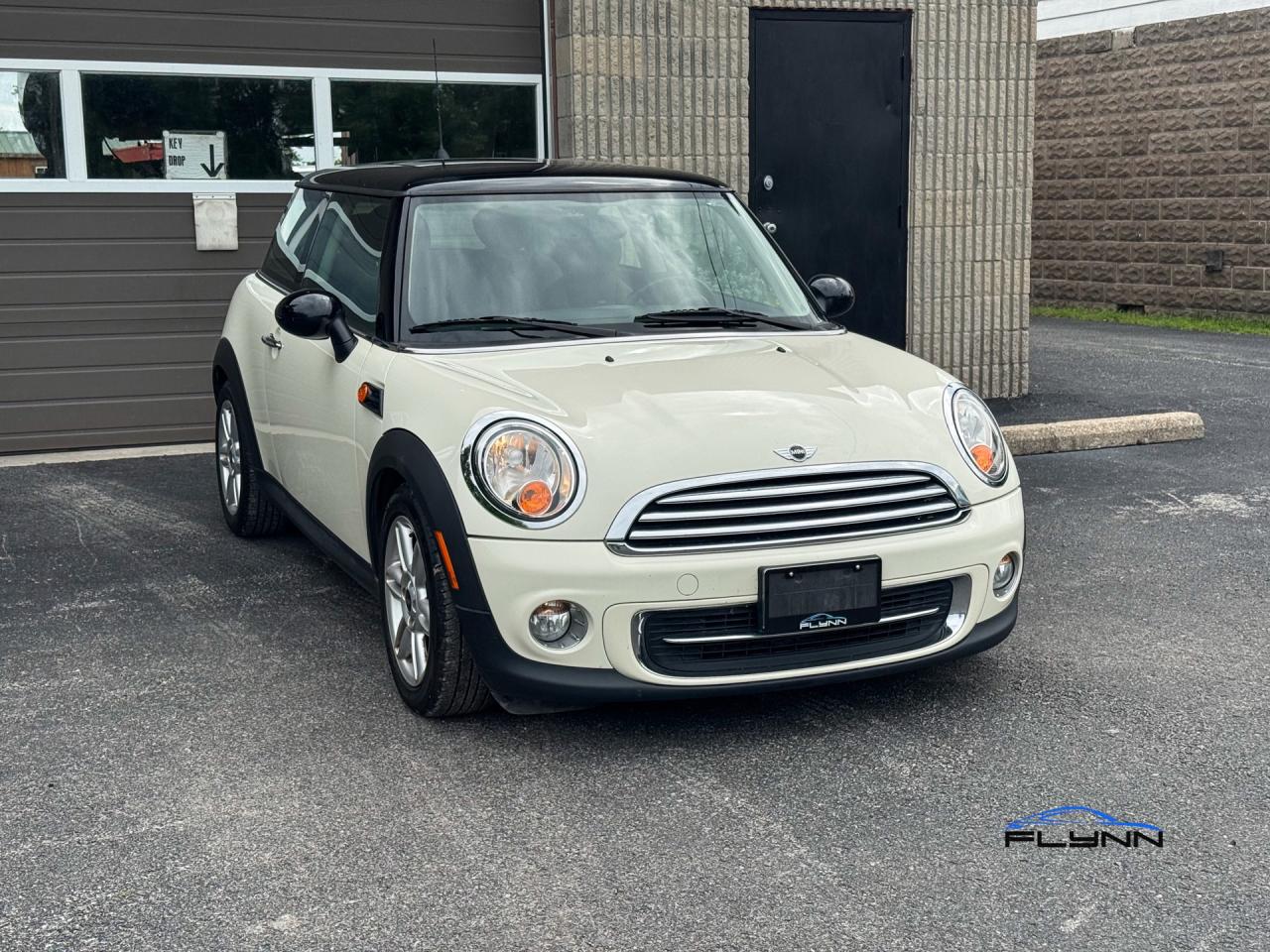 2011 MINI Cooper Base One Owner, Service History Photo