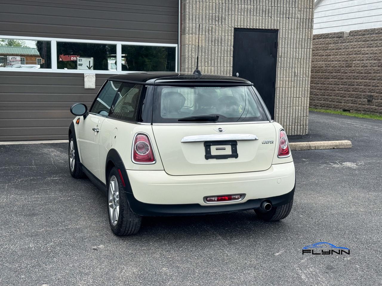 2011 MINI Cooper Base One Owner, Service History Photo