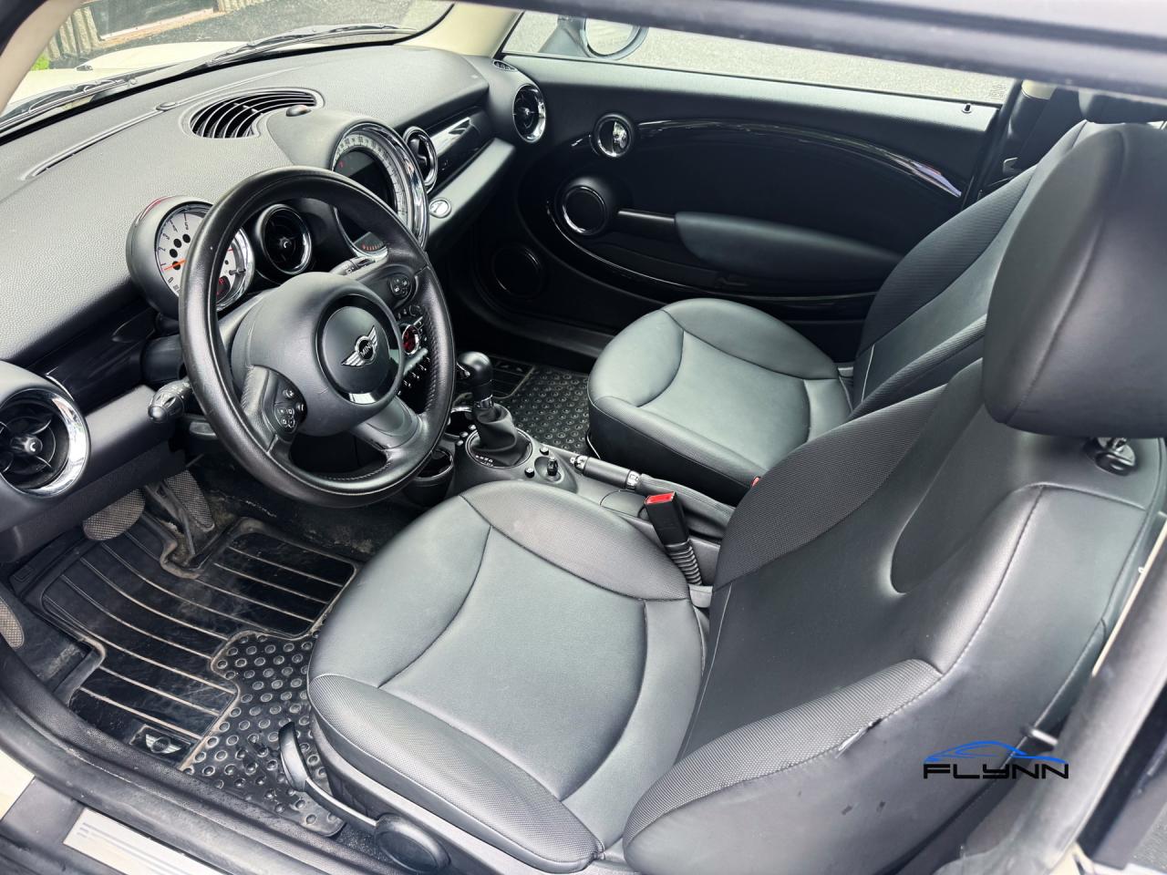 2011 MINI Cooper Base One Owner, Service History Photo