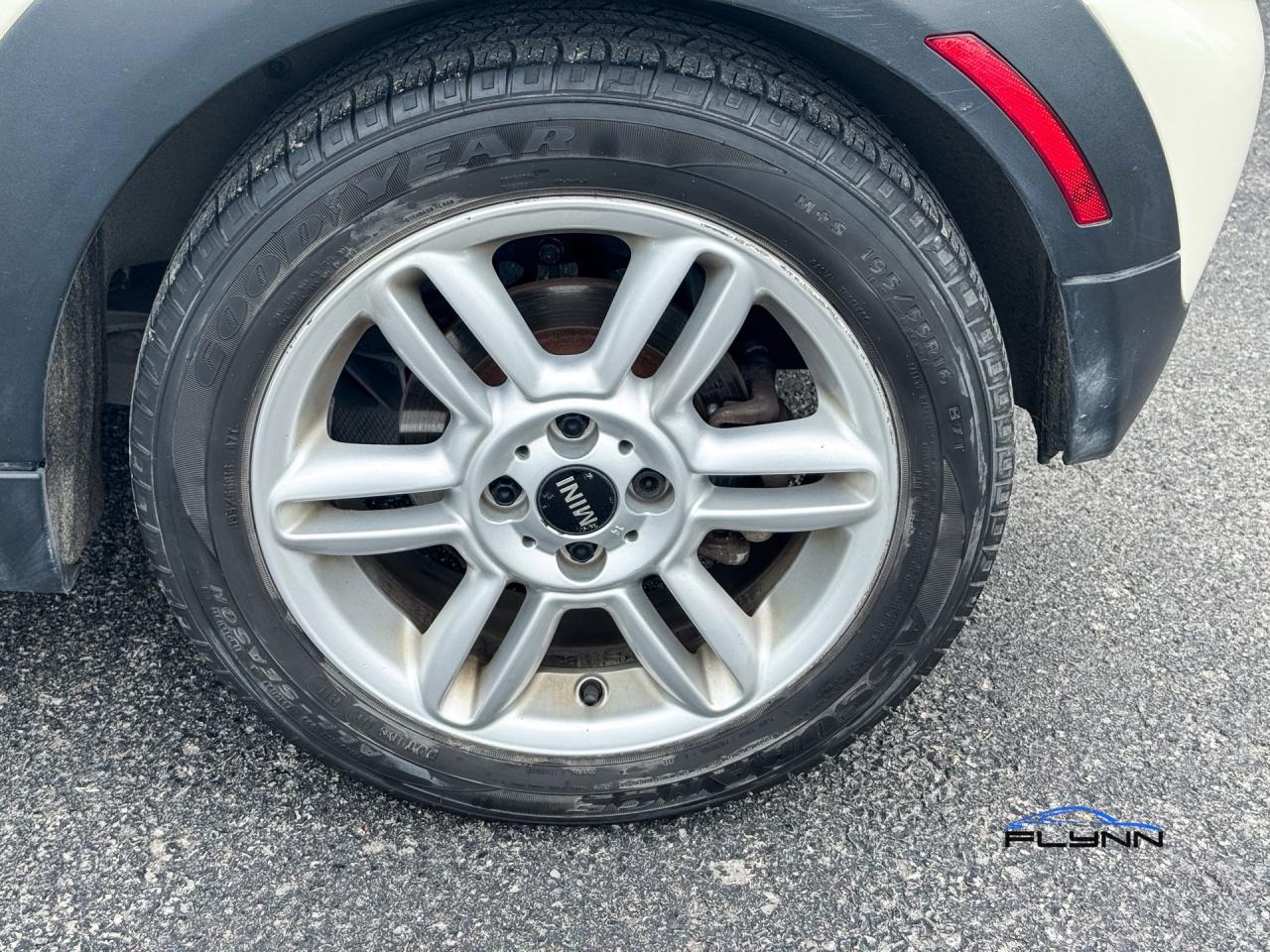 2011 MINI Cooper Base One Owner, Service History Photo