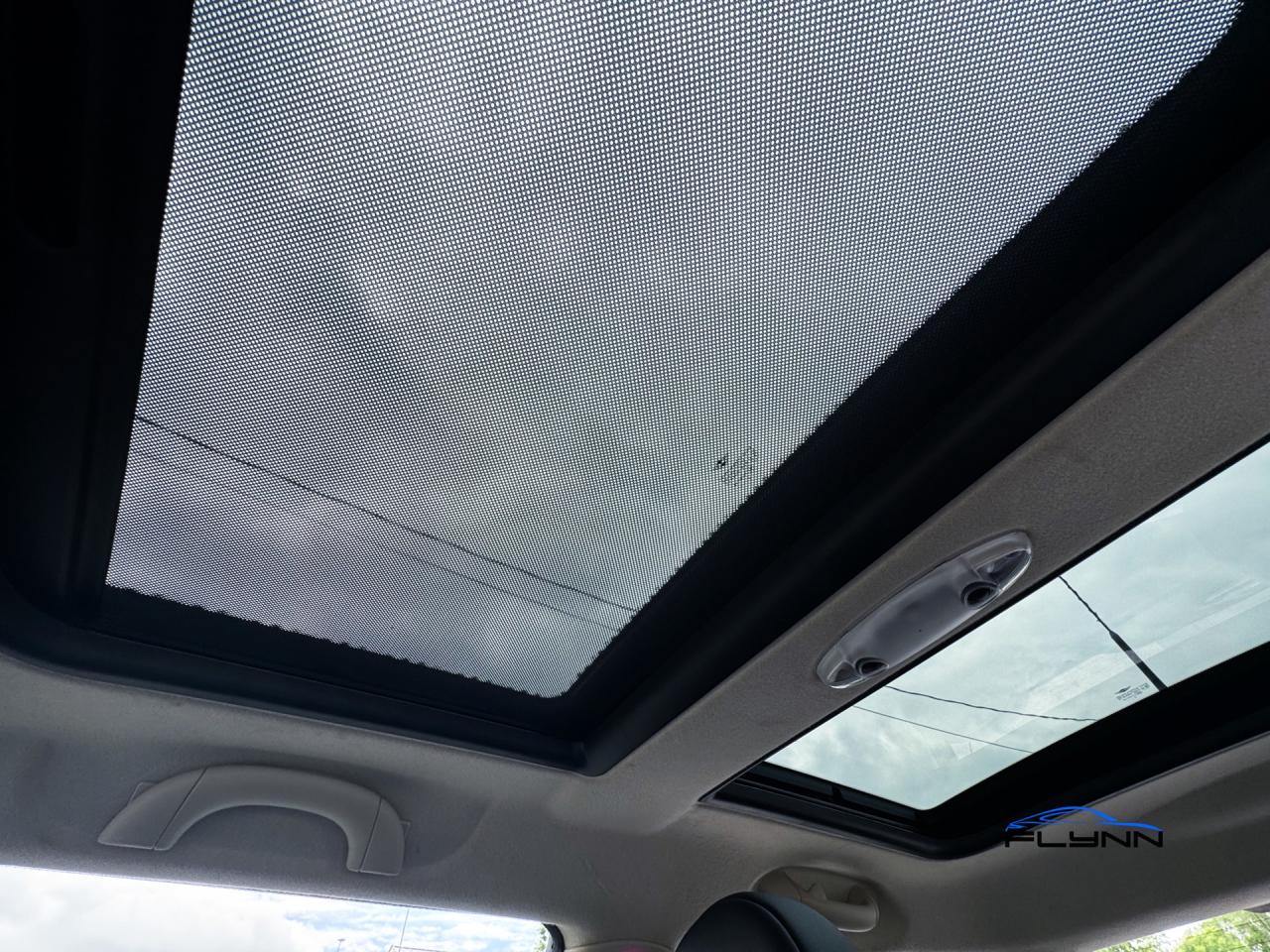 2011 MINI Cooper Base One Owner, Service History Photo