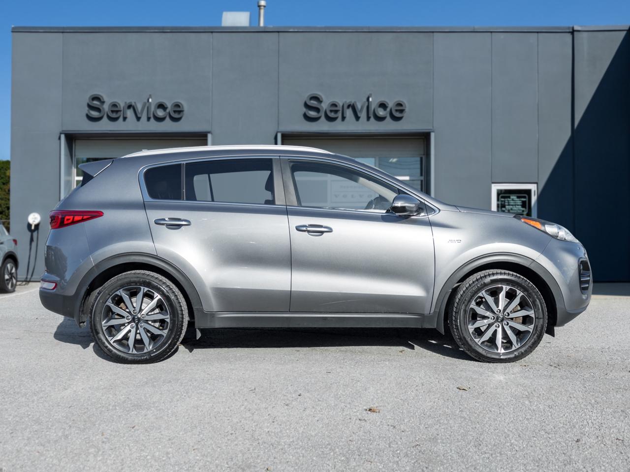2018 Kia Sportage EX AWD  SAFETY CERTIFIED  ONE OWNER  ACCIDENT FREE Photo