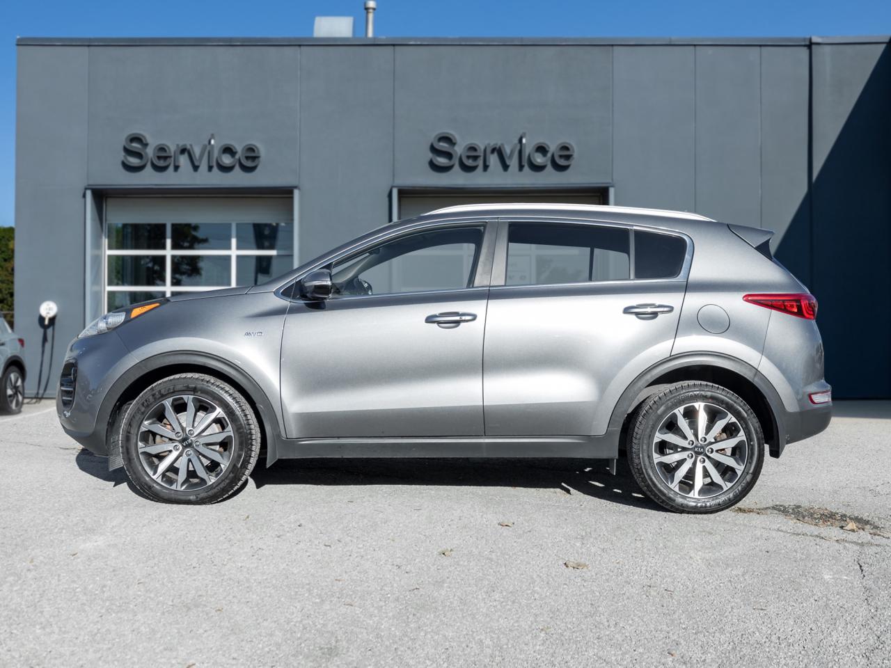 2018 Kia Sportage EX AWD  SAFETY CERTIFIED  ONE OWNER  ACCIDENT FREE Photo2