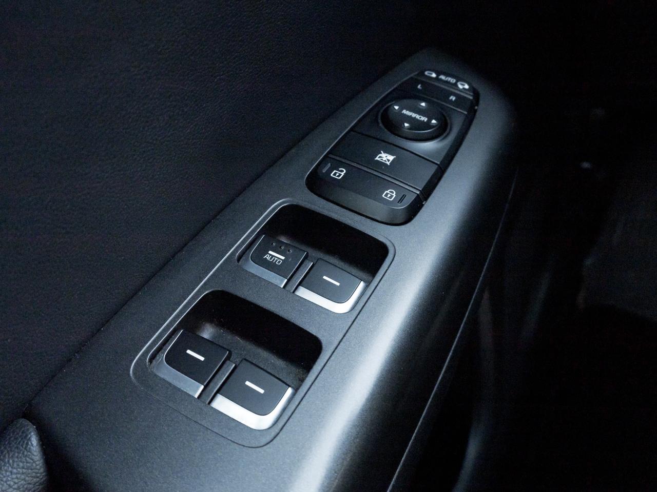 2018 Kia Sportage EX AWD  SAFETY CERTIFIED  ONE OWNER  ACCIDENT FREE Photo