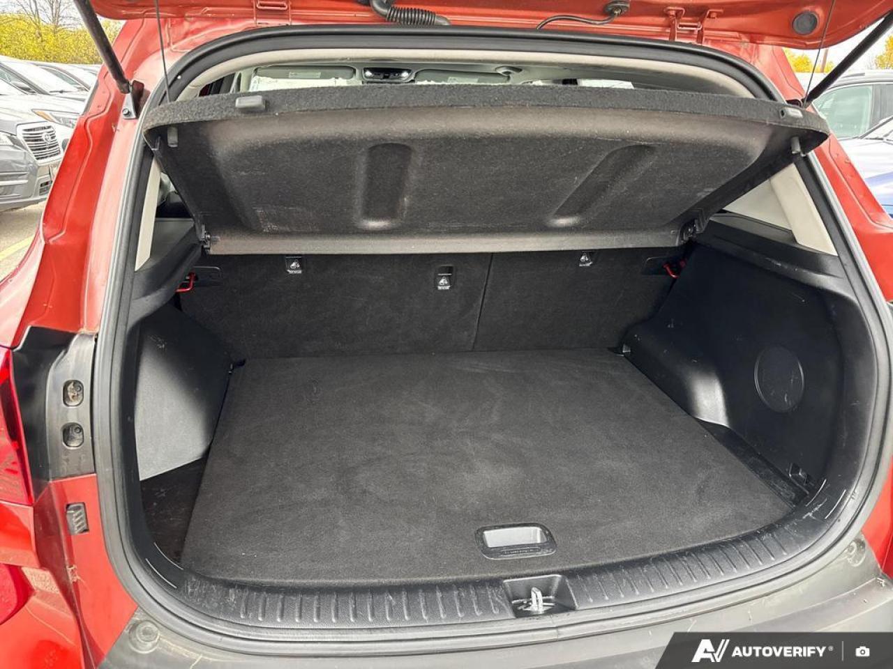 2022 Kia Seltos SX Turbo w/Black Interior BACKUP CAM   BLUETOOTH Photo