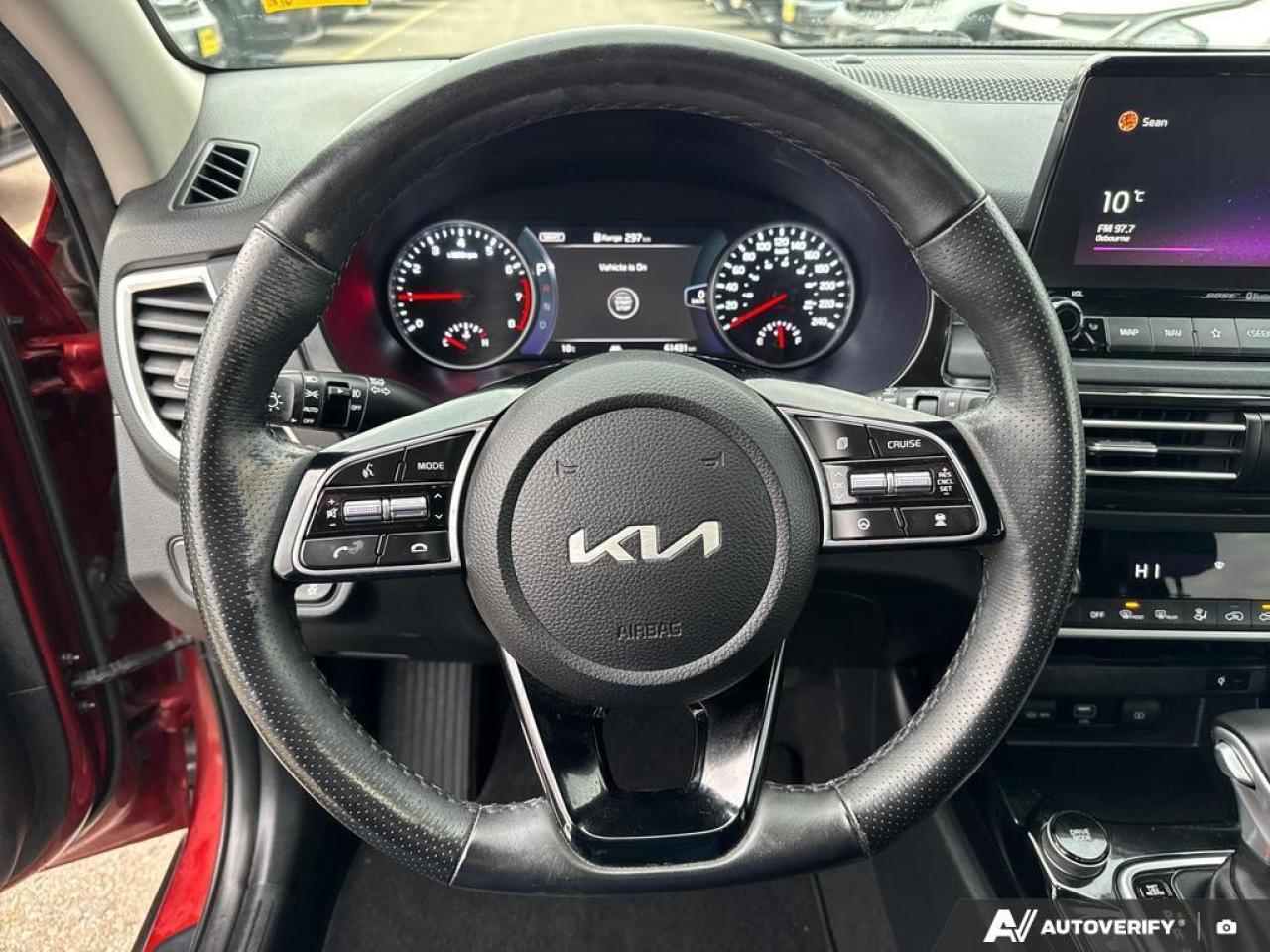 2022 Kia Seltos SX Turbo w/Black Interior BACKUP CAM   BLUETOOTH Photo