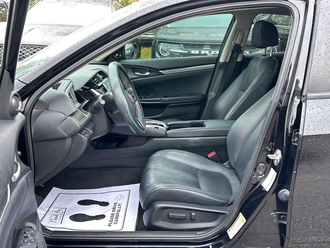 2018 Honda Civic Sedan TOURING,NAVI,SUNROOF, ADAPTIVE CRUISE , CARPLAY Photo4