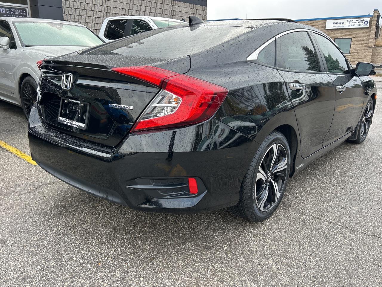 2018 Honda Civic Sedan TOURING,NAVI,SUNROOF, ADAPTIVE CRUISE , CARPLAY Photo