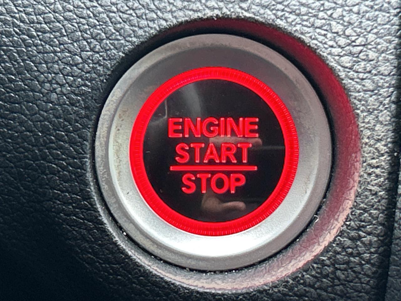 2018 Honda Civic Sedan TOURING,NAVI,SUNROOF, ADAPTIVE CRUISE , CARPLAY Photo