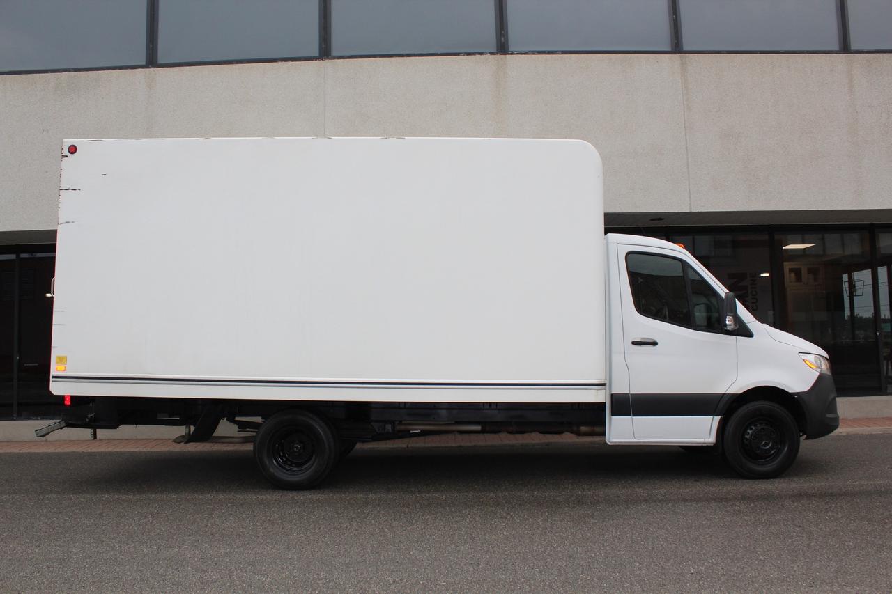 2019 Mercedes-Benz Sprinter 3500 3500 - "16 FT CUBEBOX" - "3.0L DIESEL" Photo