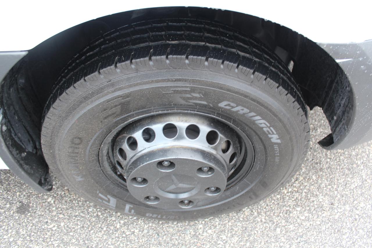 2019 Mercedes-Benz Sprinter 3500 3500 - "16 FT CUBEBOX" - "3.0L DIESEL" Photo