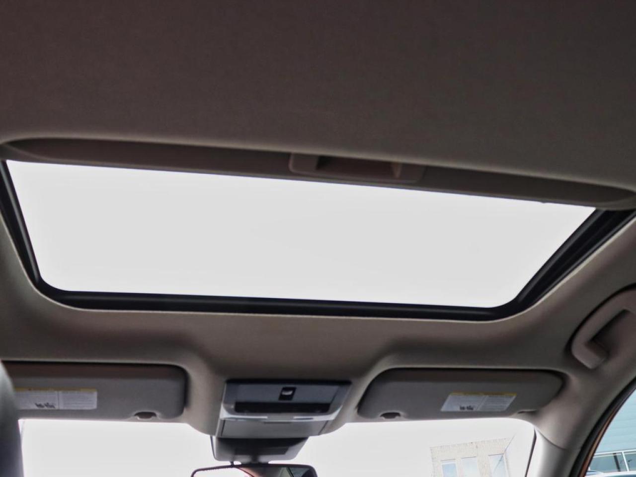 2020 Nissan Sentra SR CVT  PREMIUM PKG! BOSE, KEY START Photo