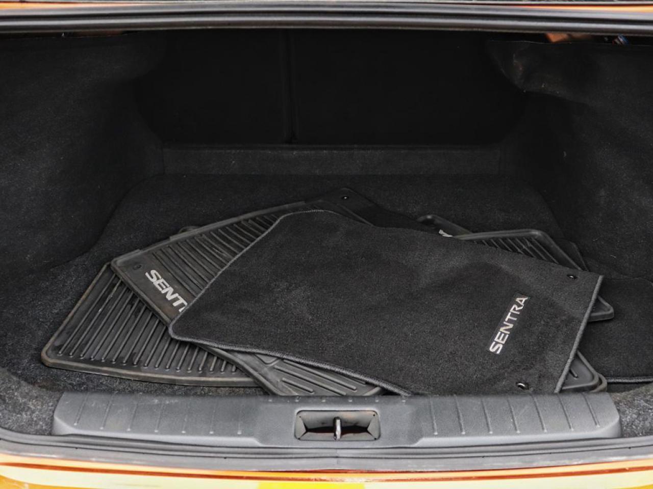 2020 Nissan Sentra SR CVT  PREMIUM PKG! BOSE, KEY START Photo