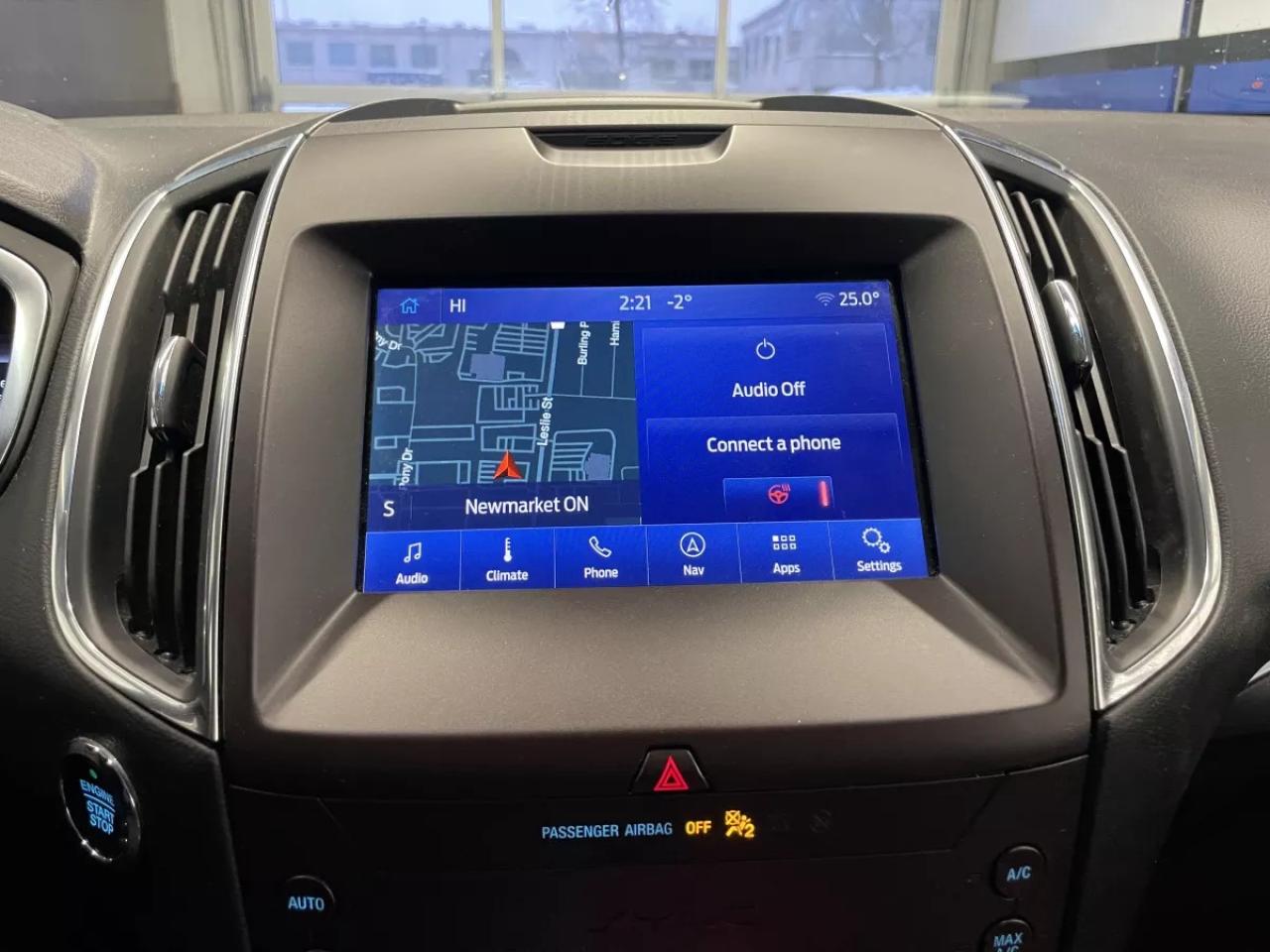 2020 Ford Edge Titanium Photo