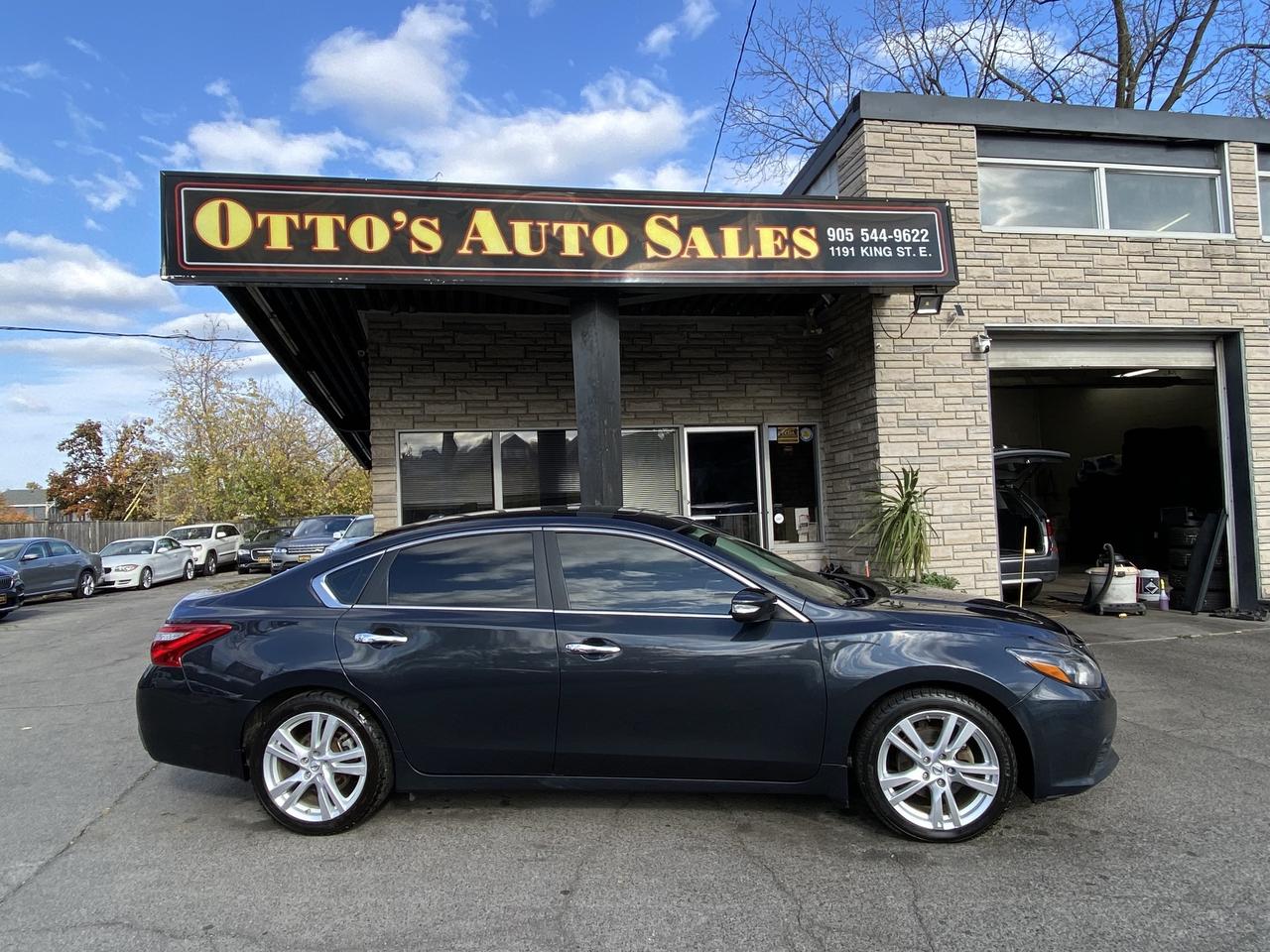 2017 Nissan Altima 4DR SDN V6 CVT 3.5 SL Photo