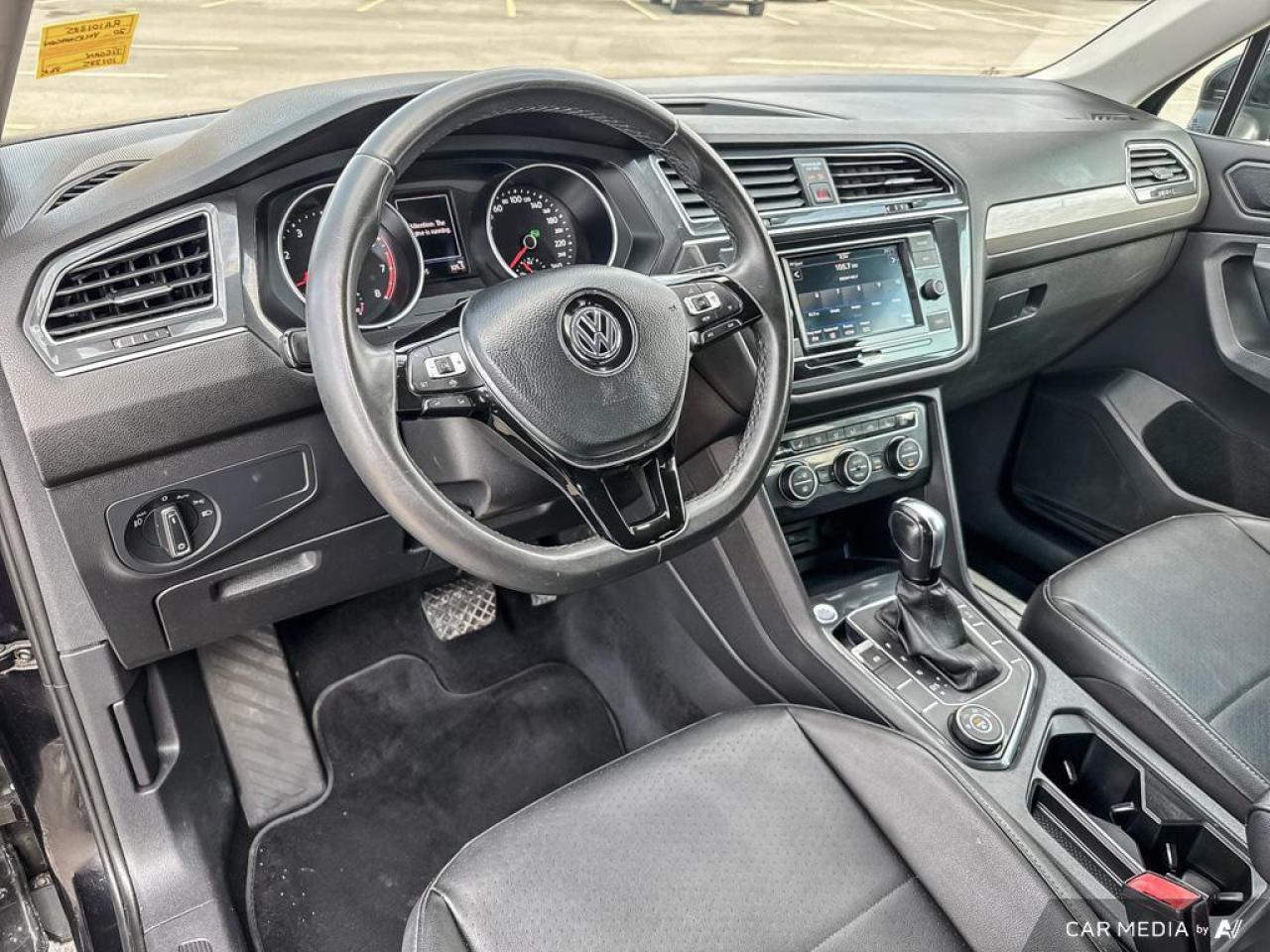 2020 Volkswagen Tiguan Comfortline BACKUP CAM   BLUETOOTH   HTD SEATS   K Photo