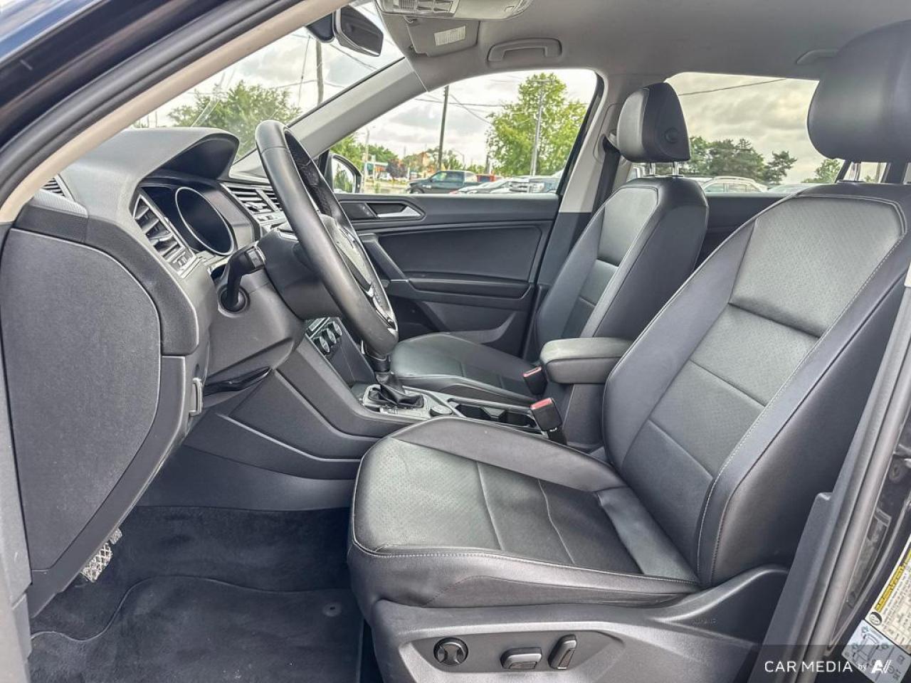 2020 Volkswagen Tiguan Comfortline BACKUP CAM   BLUETOOTH   HTD SEATS   K Photo