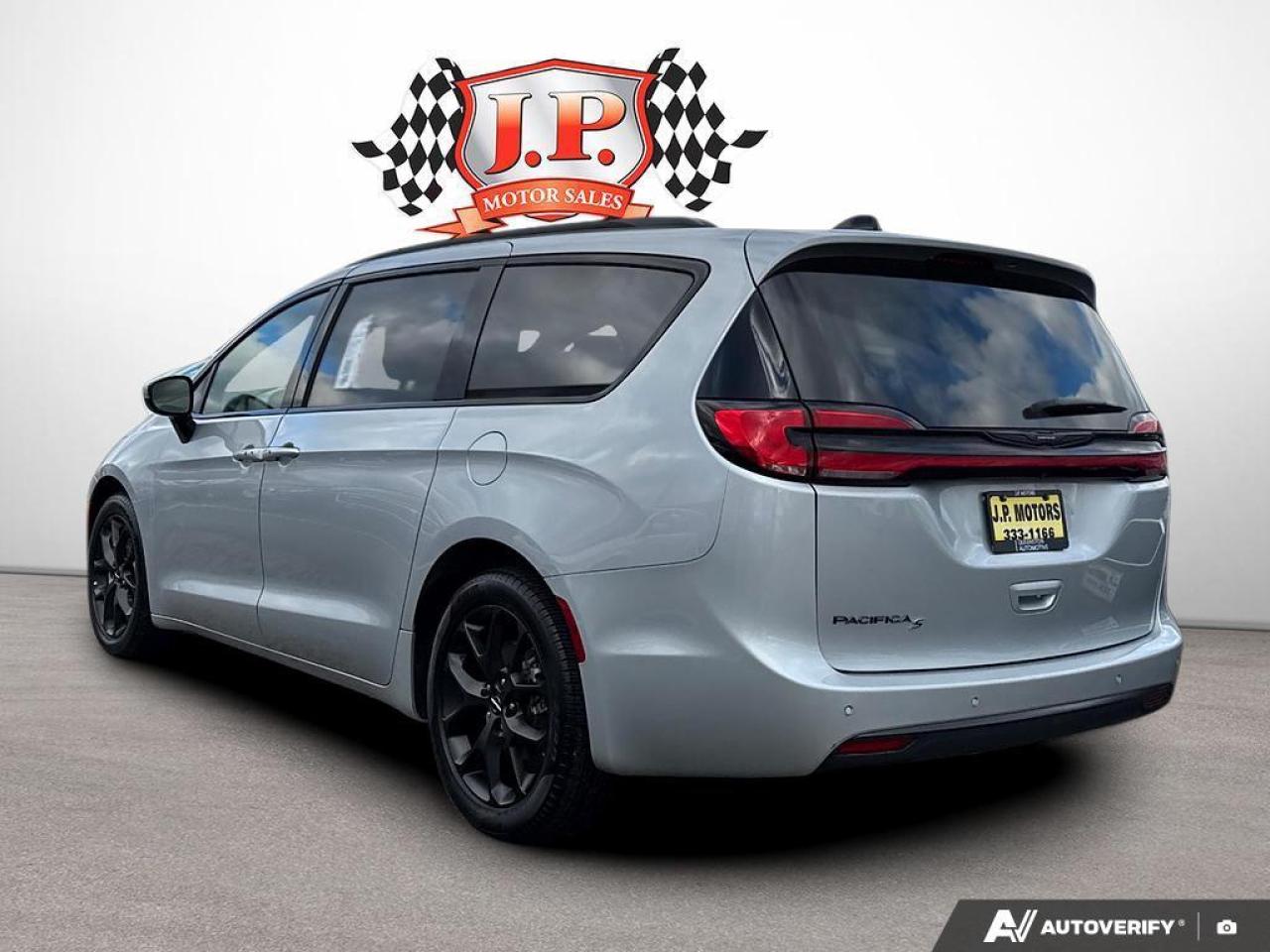 2023 Chrysler Pacifica Touring-L BACKUP CAM   BLUETOOTH   HTD SEATS   KEY Photo3