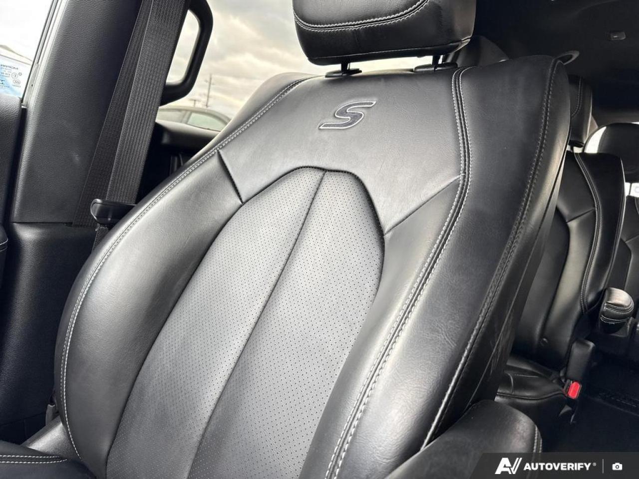 2023 Chrysler Pacifica Touring-L BACKUP CAM   BLUETOOTH   HTD SEATS   KEY Photo