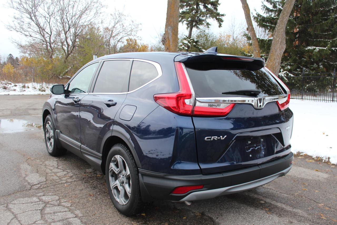 2017 Honda CR-V AWD 5dr EX, No Accidents, One Owner Photo2