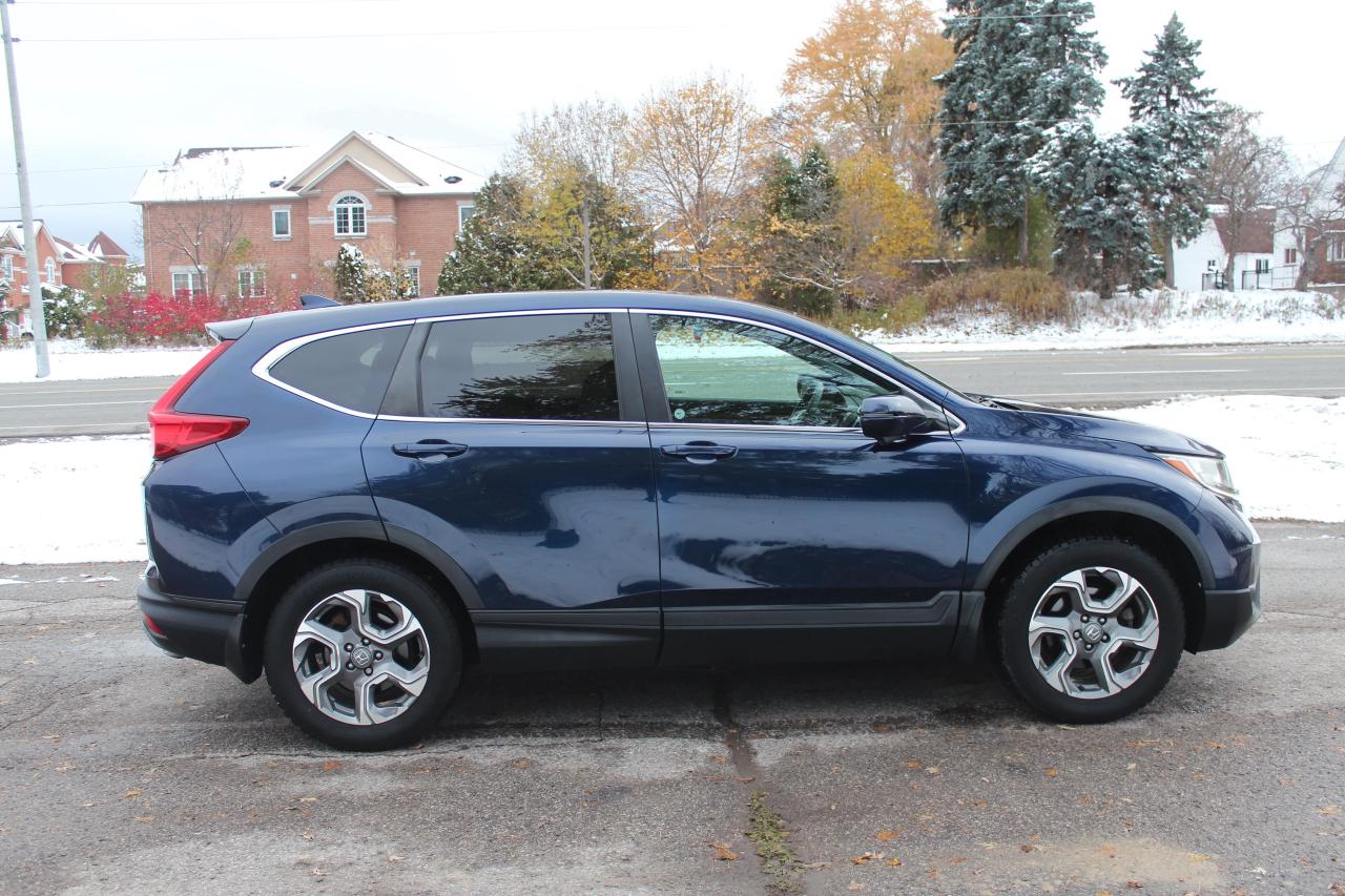2017 Honda CR-V AWD 5dr EX, No Accidents, One Owner Photo