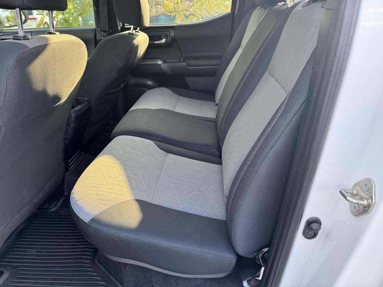 2020 Toyota Tacoma V6 4x2 Double Cab 5 ft. box 127.4 in. WB Photo