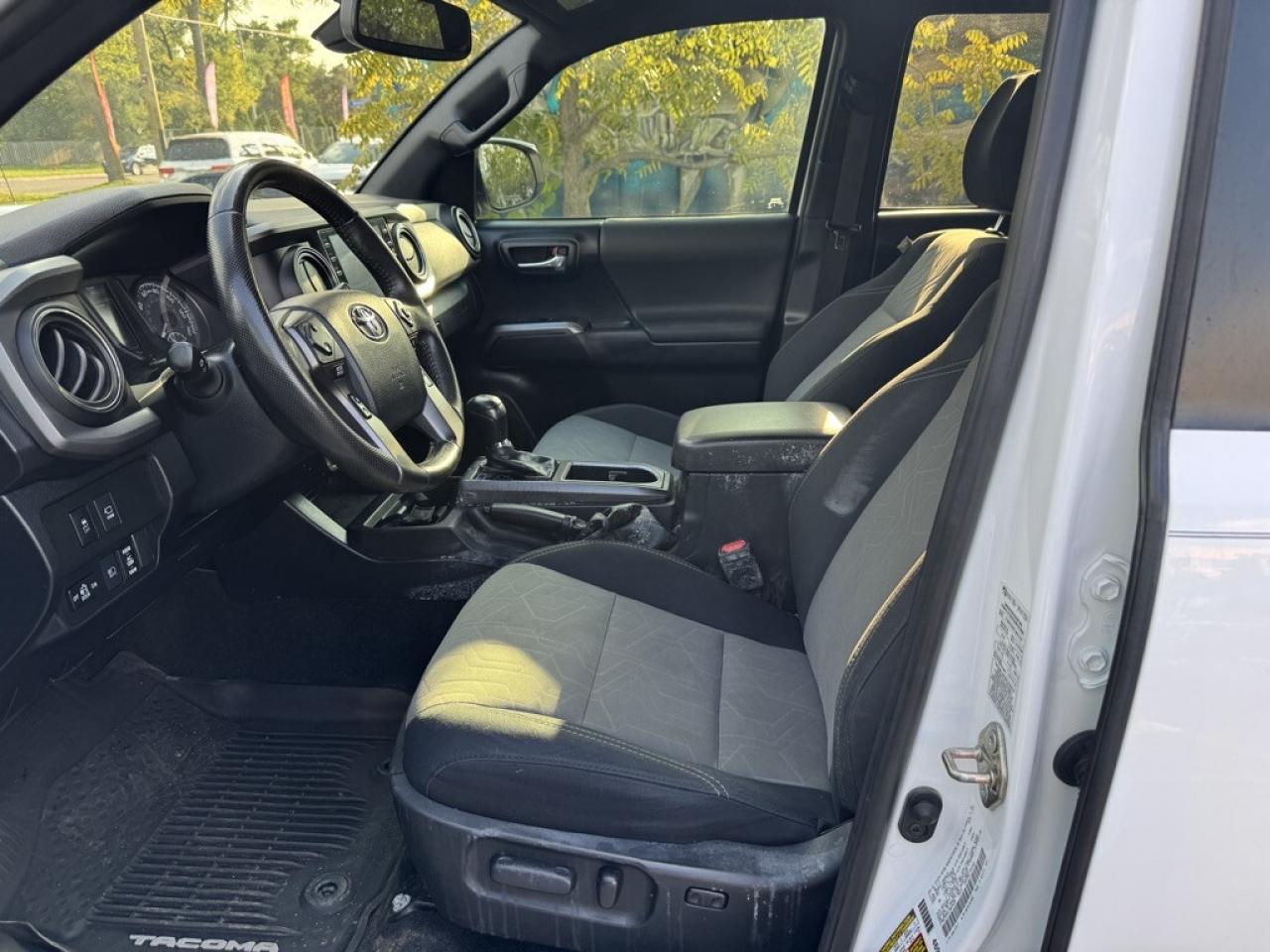 2020 Toyota Tacoma V6 4x2 Double Cab 5 ft. box 127.4 in. WB Photo