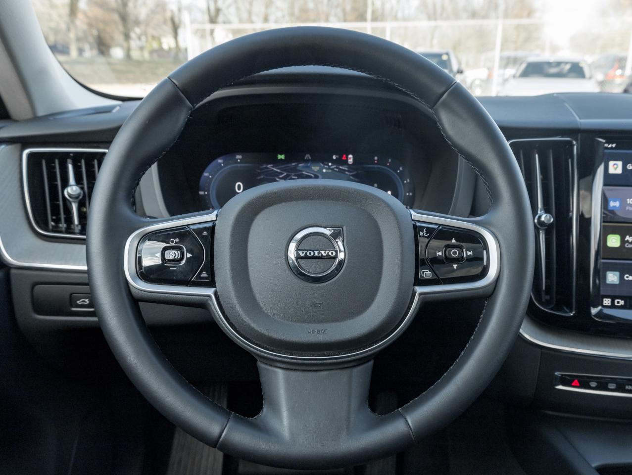 2025 Volvo XC60 B5 AWD Plus Dark Theme  NEARLY NEW  VOLVO CPO Photo