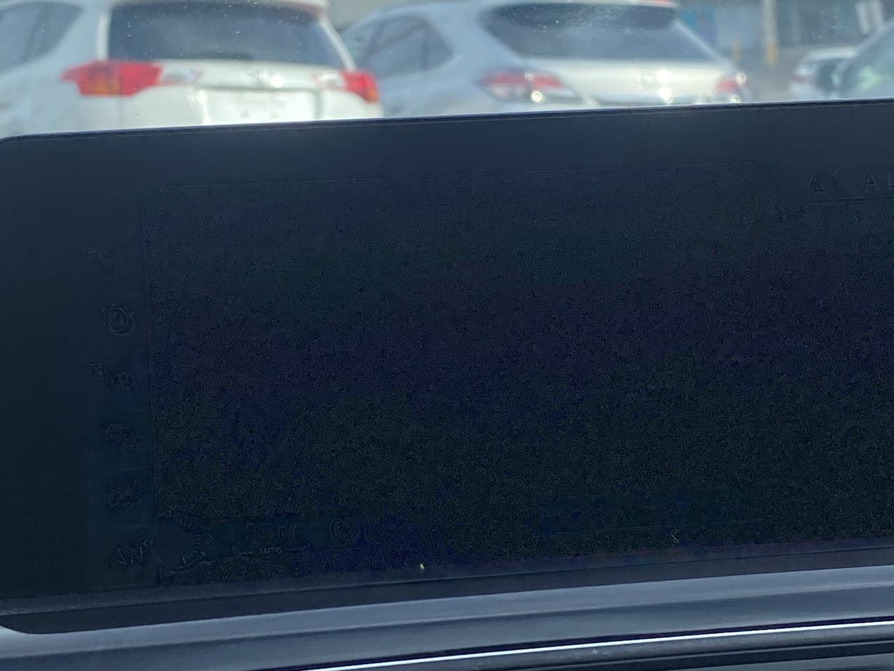 2017 BMW 3 Series 4dr Sdn 320i xDrive AWD Photo