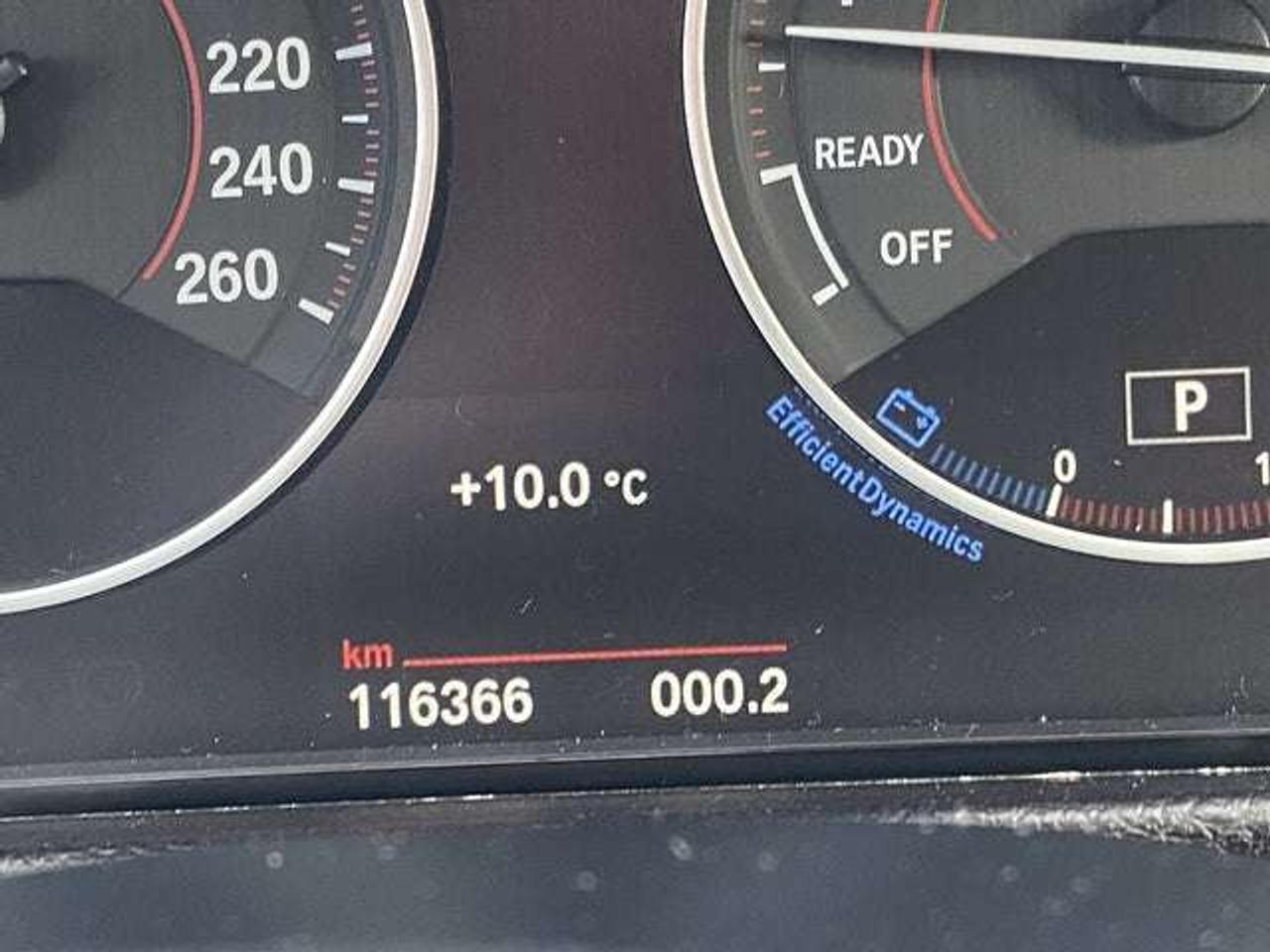 2017 BMW 3 Series 320i xDrive Photo