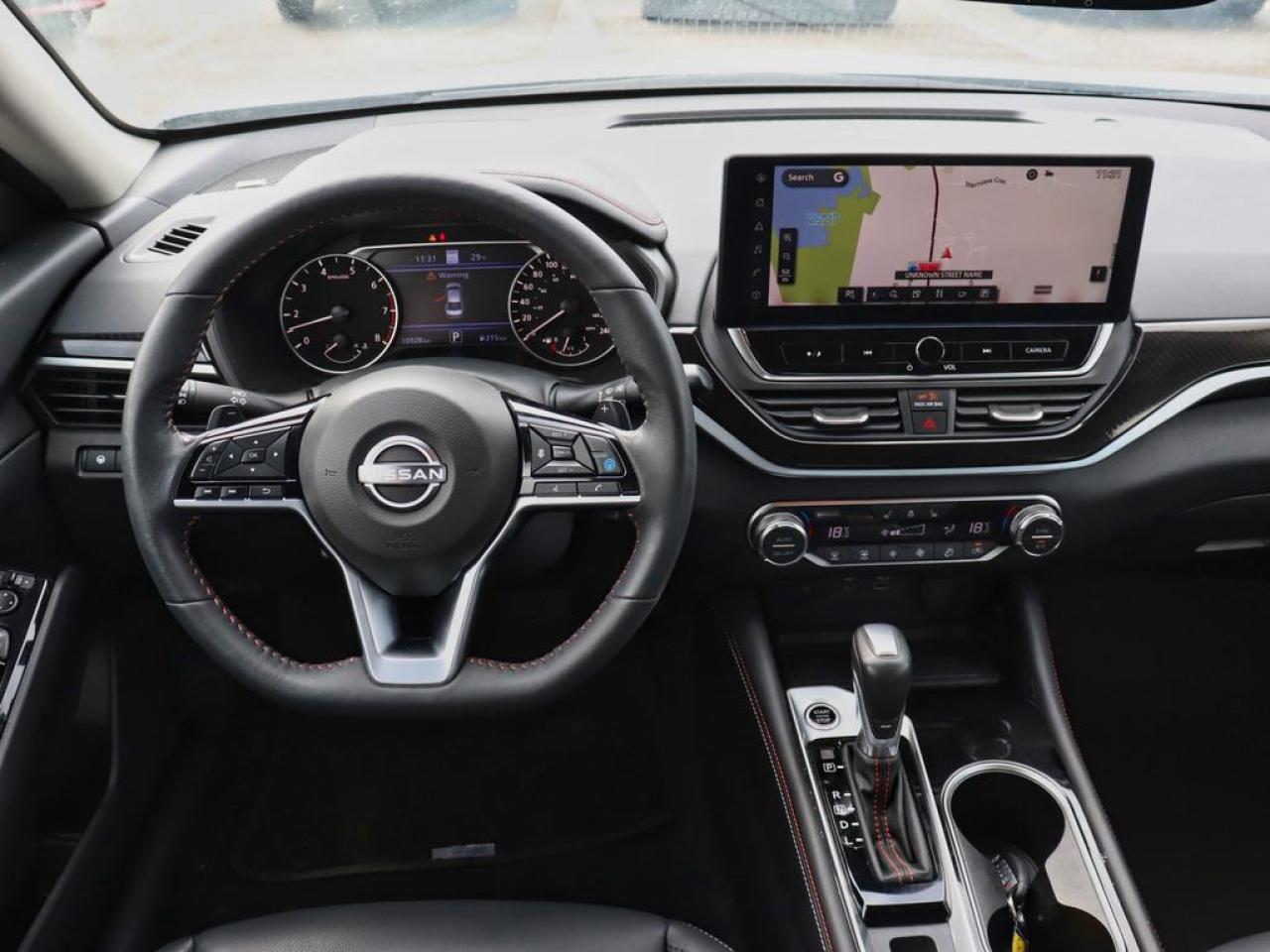 2025 Nissan Altima SR  PREMIUM PACKAGE, SUNROOF, AWD!! Photo