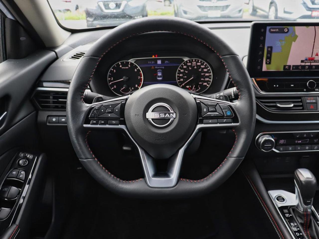 2025 Nissan Altima SR  PREMIUM PACKAGE, SUNROOF, AWD!! Photo