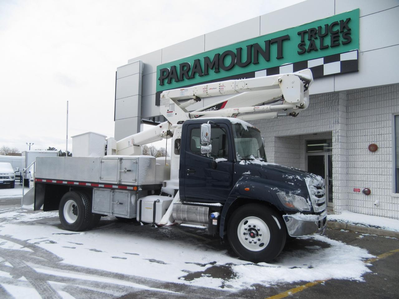 2016 Hino 338 TEREX HI-RANGER TL45 BUCKET TRUCK Photo0