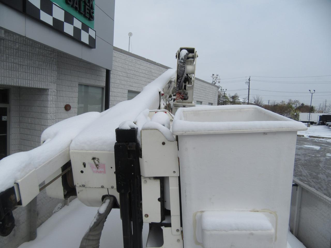 2016 Hino 338 TEREX HI-RANGER TL45 BUCKET TRUCK Photo