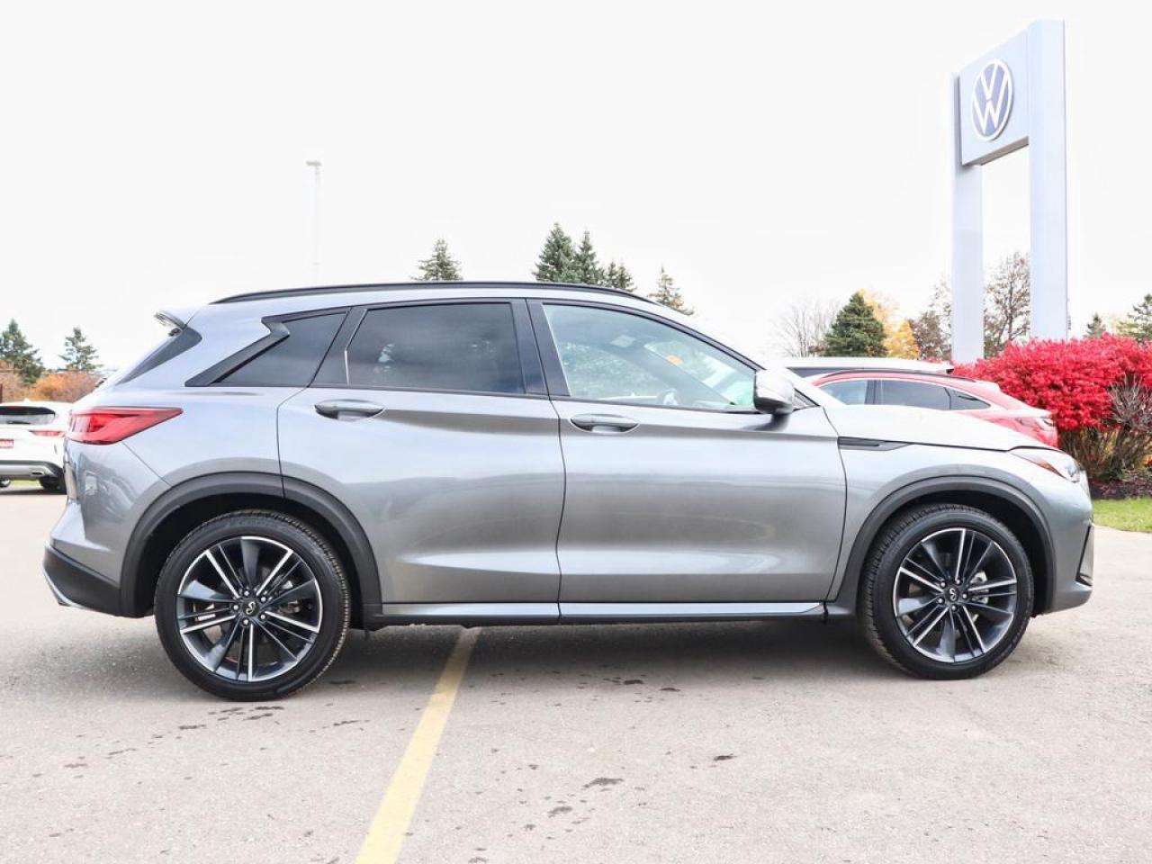 2025 Infiniti QX50 SPORT  2 TONE BLACK AND RED LEATHER! Photo2