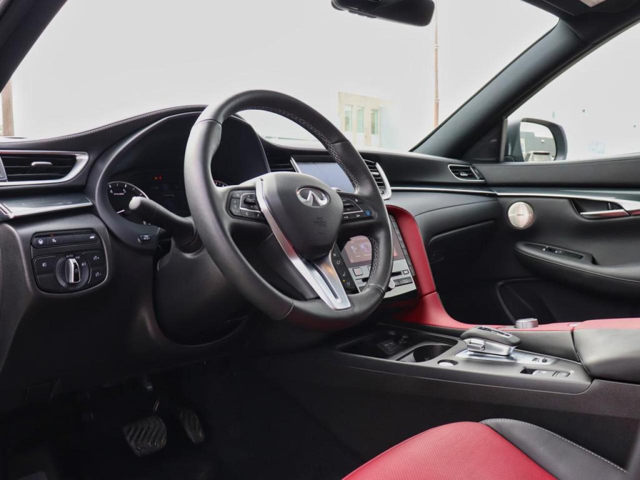 2025 Infiniti QX50 SPORT  2 TONE BLACK AND RED LEATHER! Photo