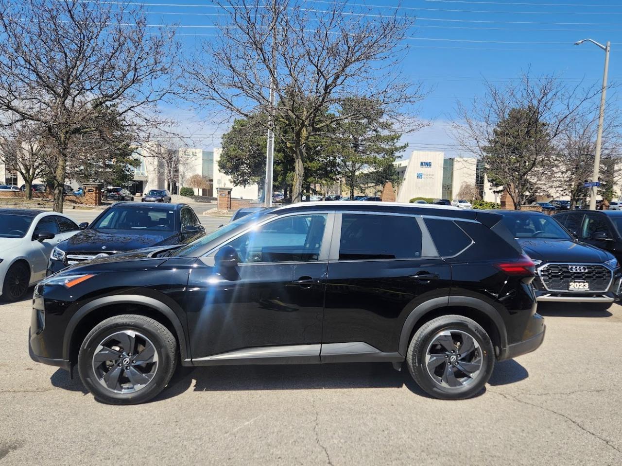 2024 Nissan Rogue AWD SV MOONROOF, ADAPTIVE CRUISE. CARPLAY Photo