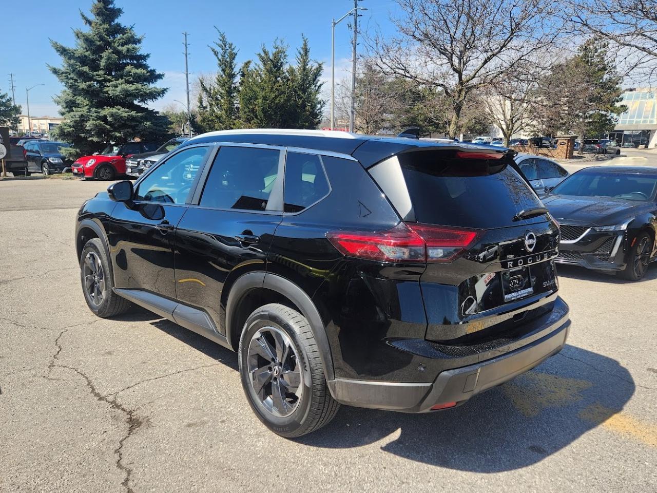 2024 Nissan Rogue AWD SV MOONROOF, ADAPTIVE CRUISE. CARPLAY Photo