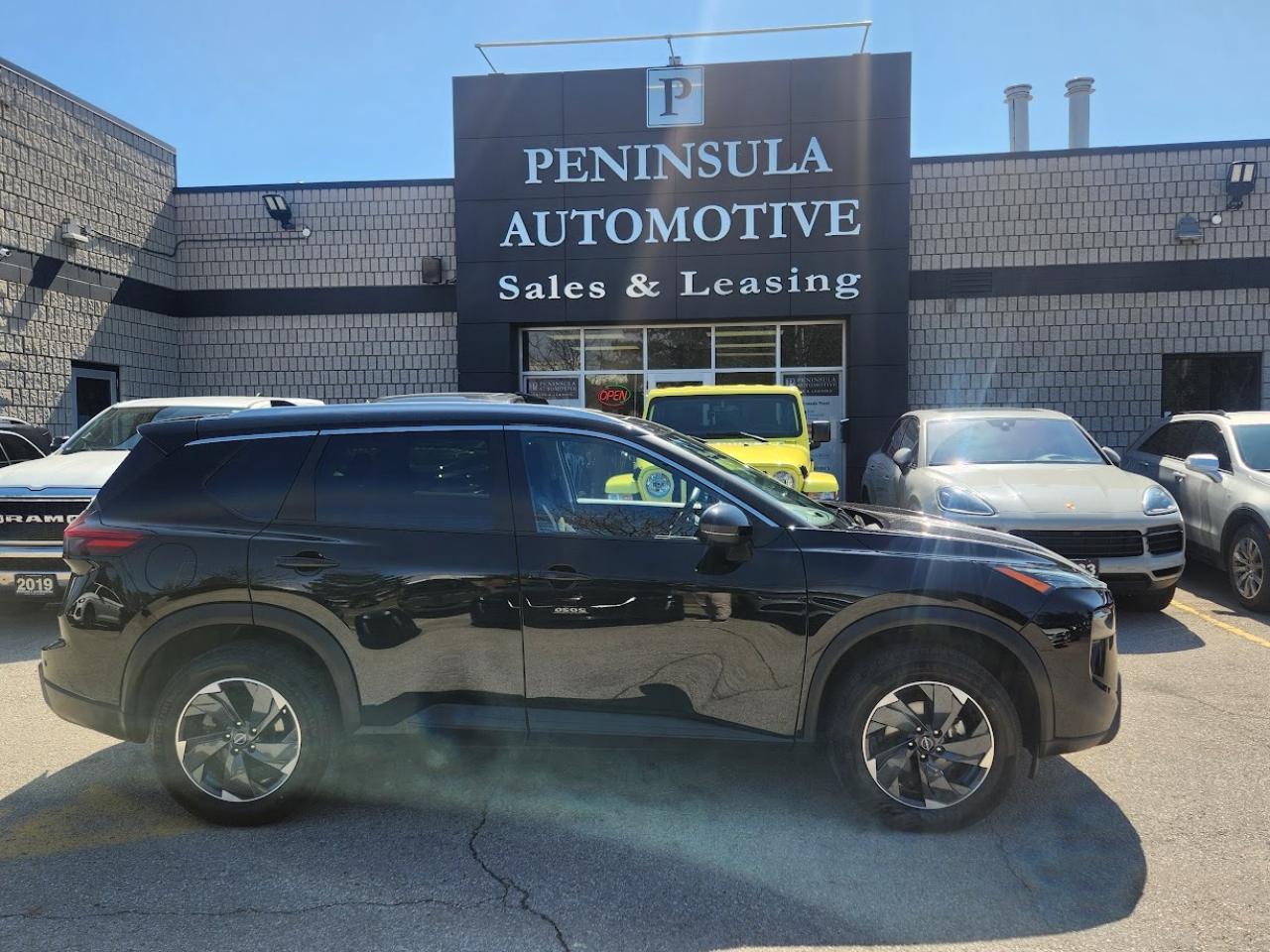 2024 Nissan Rogue AWD SV MOONROOF, ADAPTIVE CRUISE. CARPLAY Photo