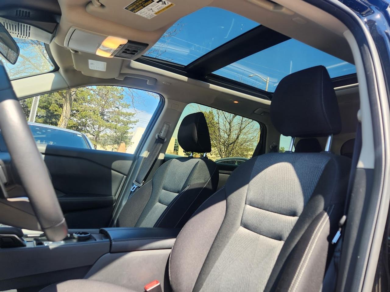 2024 Nissan Rogue AWD SV MOONROOF, ADAPTIVE CRUISE. CARPLAY Photo2