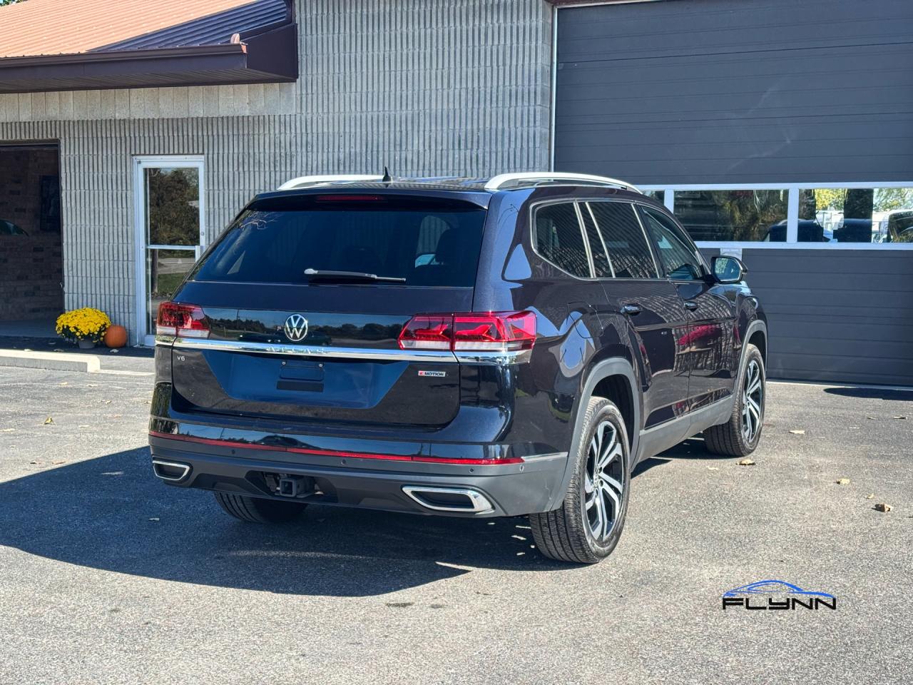 2021 Volkswagen Atlas V6 EXECLINE 4MOTION One Owner Photo